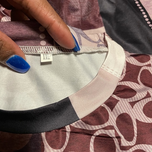 Looks like “C” but not for sure - Picture 1 of 5